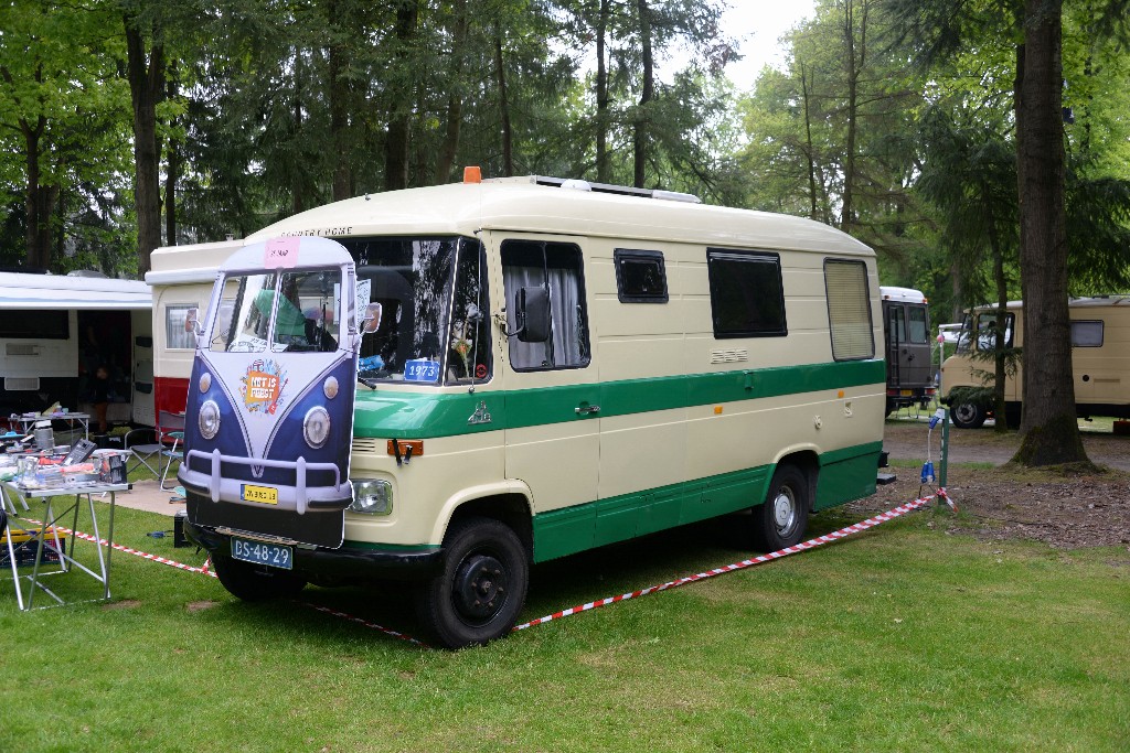 ../Images/Voorjaars meeting 25 jaar VW busclub 016.jpg